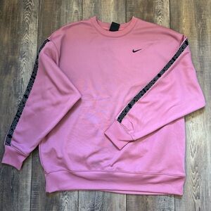 Women’s Nike Dri-FIT Crewneck Sweatshirt